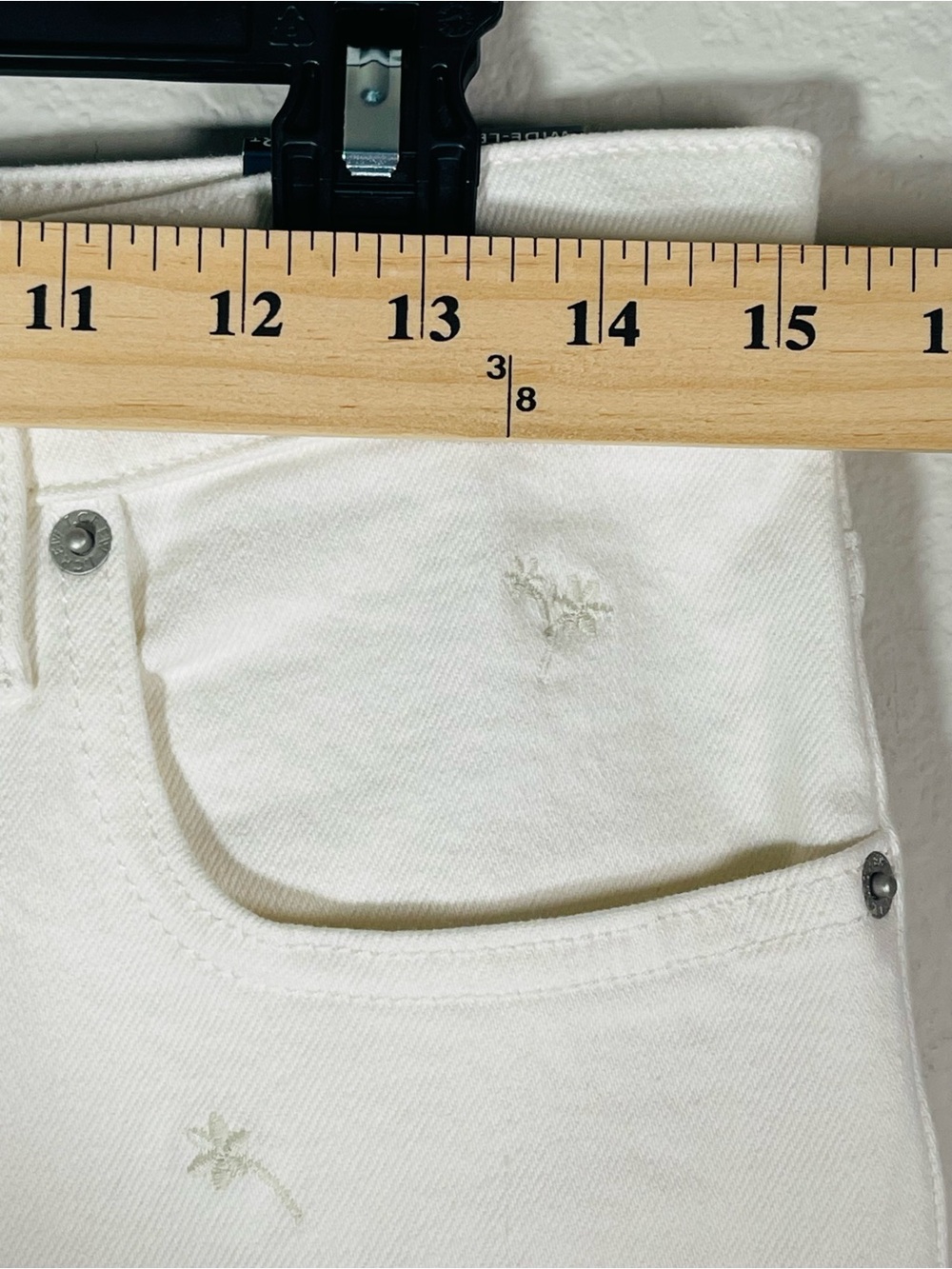 J Crew Fac NWT Wide Leg Embroidered Crop Jeans Size 28T Ivory Denim Embroidery - Picture 5 of 12